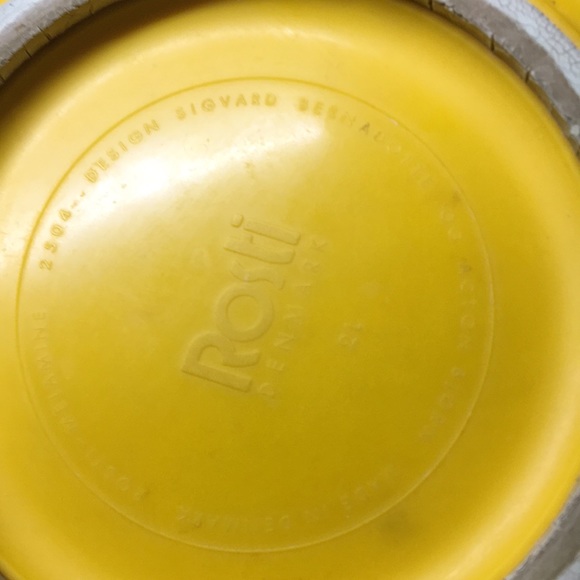 1960’s Rosti Mepal Nesting Mixing Bowls - Picture 11 of 16